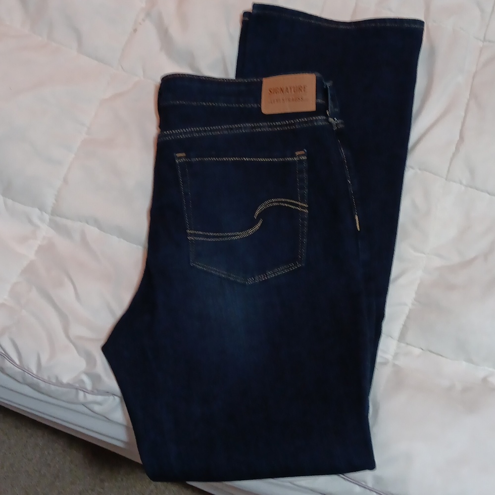 Levi Strauss mid rise boot cut
